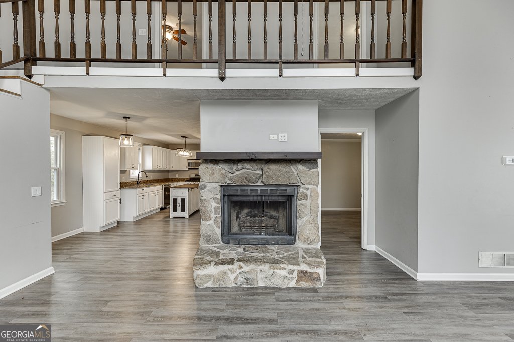 4008 Donna Drive Gainesville - 23