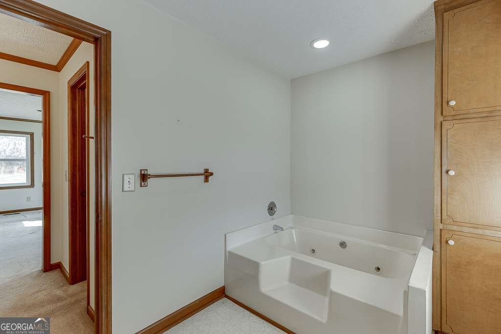 82 McElhannon Road Bethlehem - 21