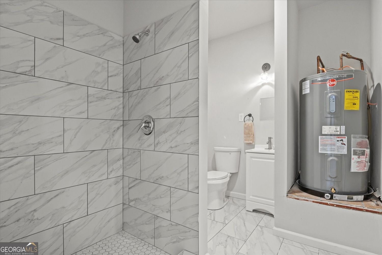 20 North Avenue Hampton - 13