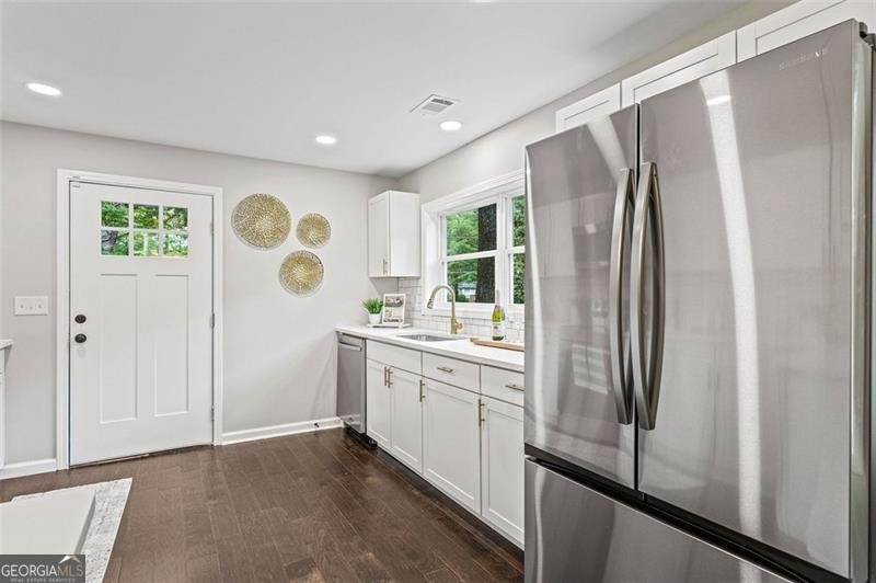 1995 VENETIAN Drive Atlanta - 14