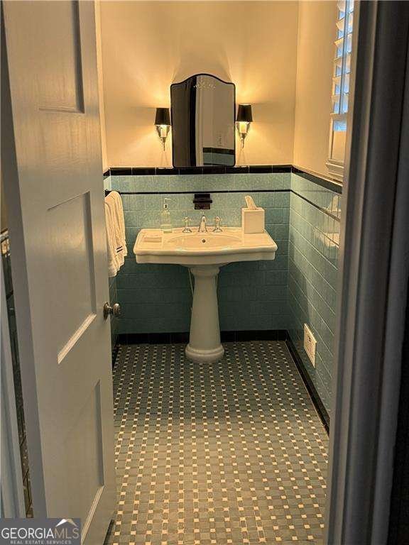 110 Shadburn Ferry Road Buford - 7