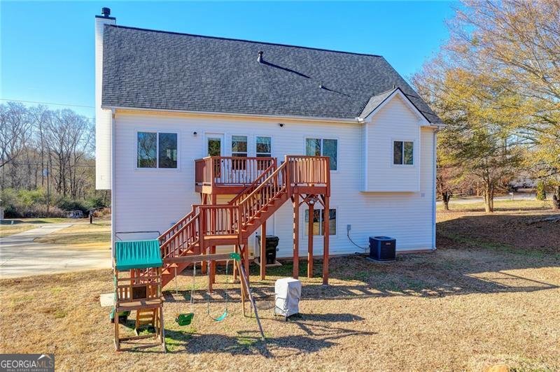 6570 Heardsville Road Cumming - 28