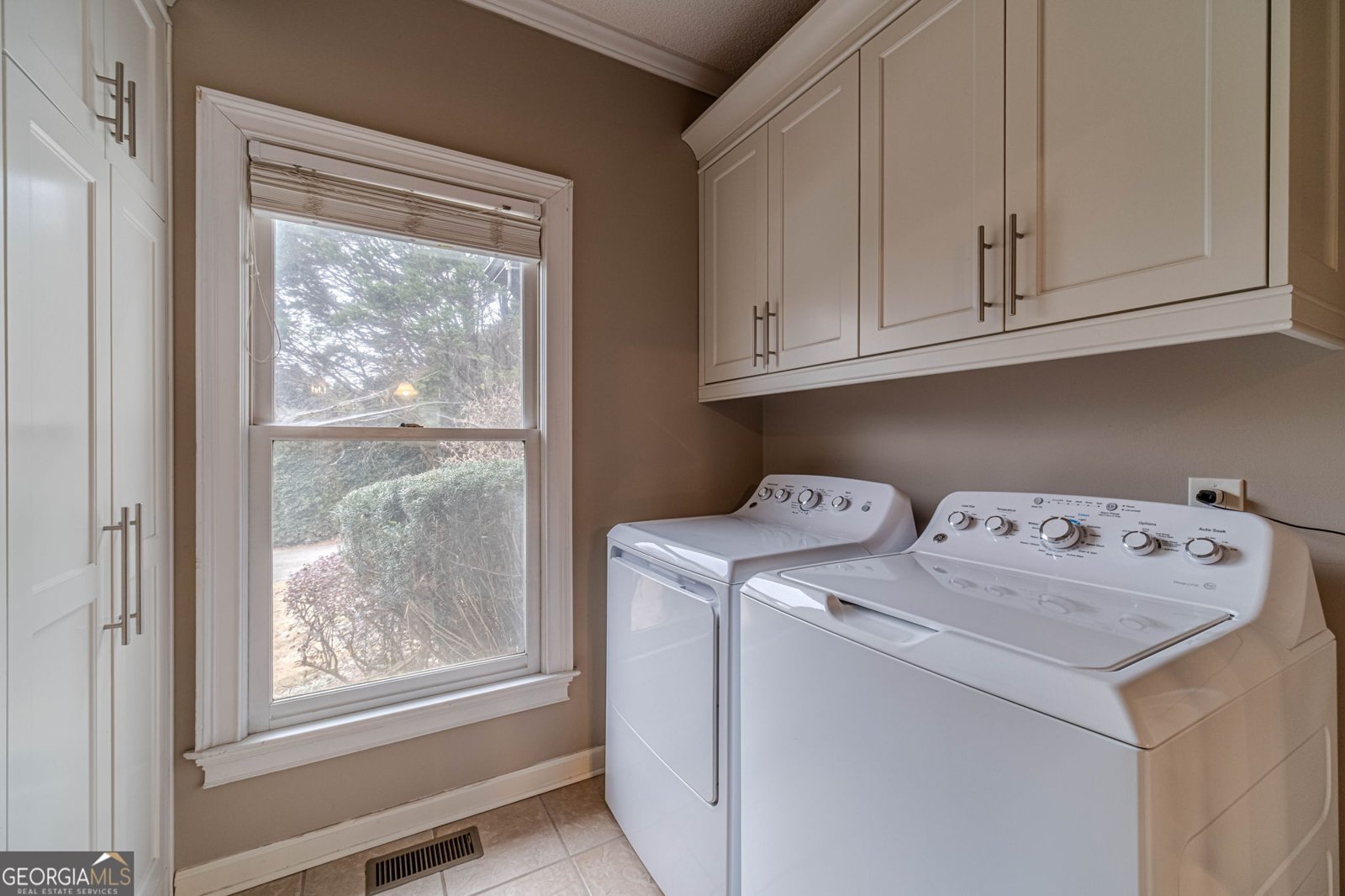 2049 Burgundy Drive Braselton - 16