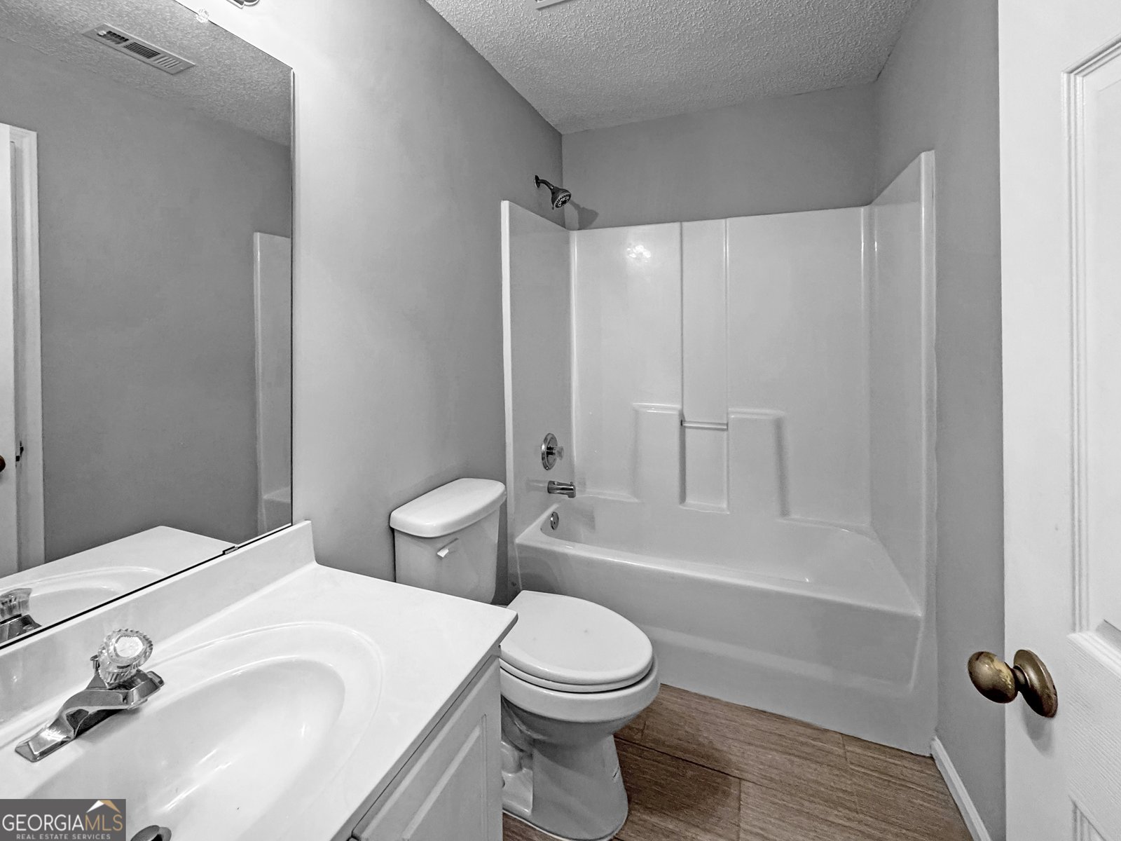 1653 Summerwoods Circle Griffin - 16