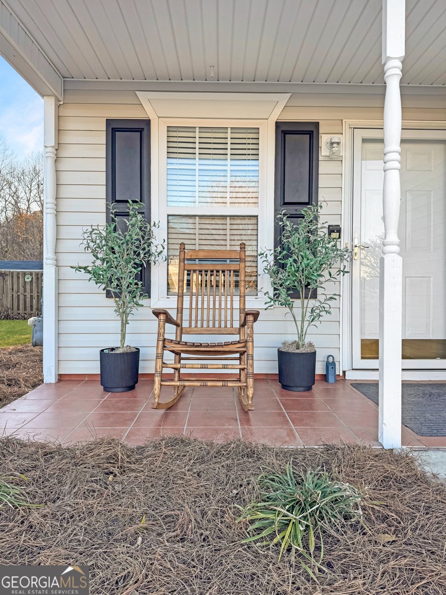 1653 Summerwoods Circle Griffin - 2