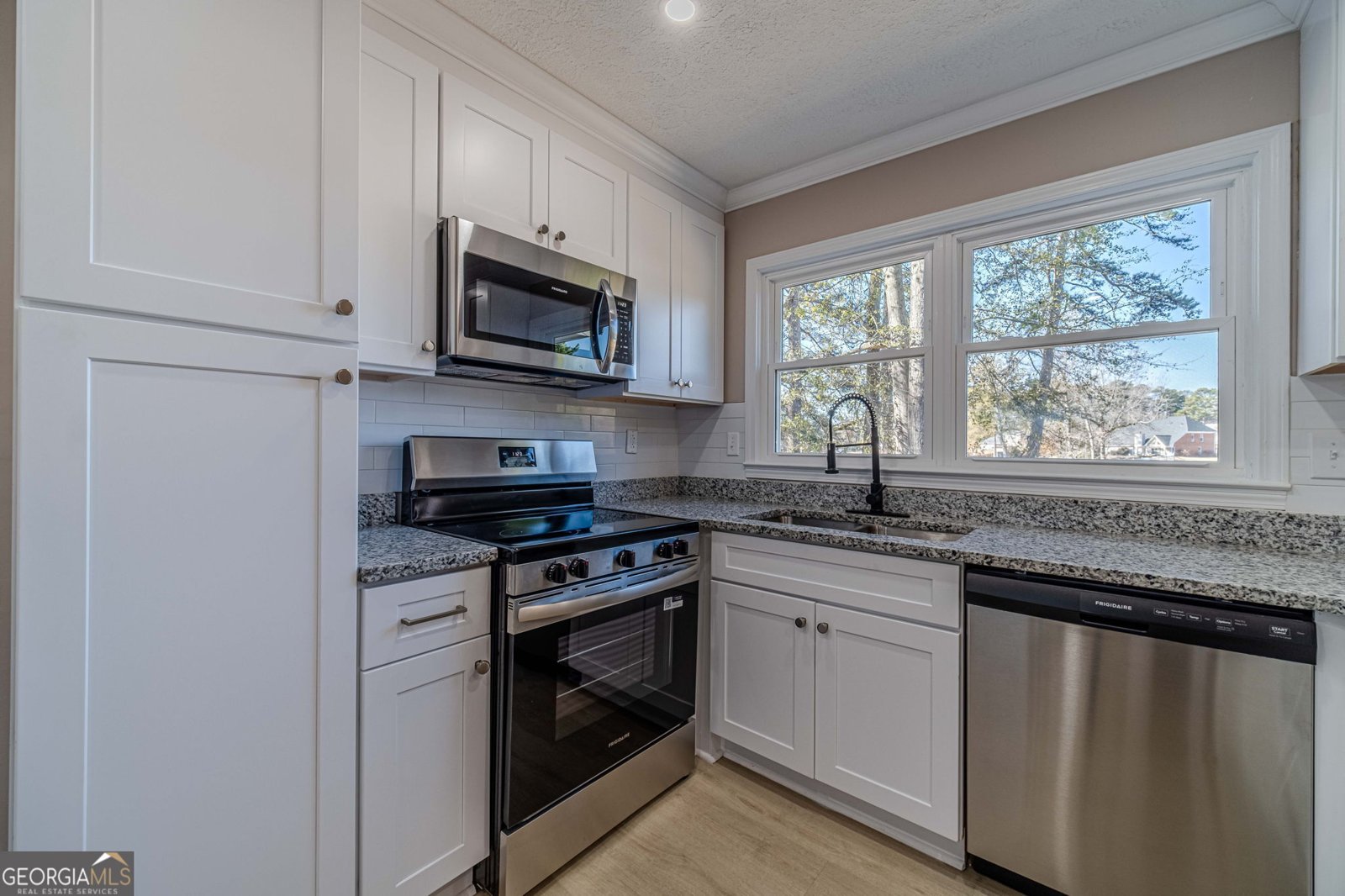 1892 Surrey Trail Conyers - 16