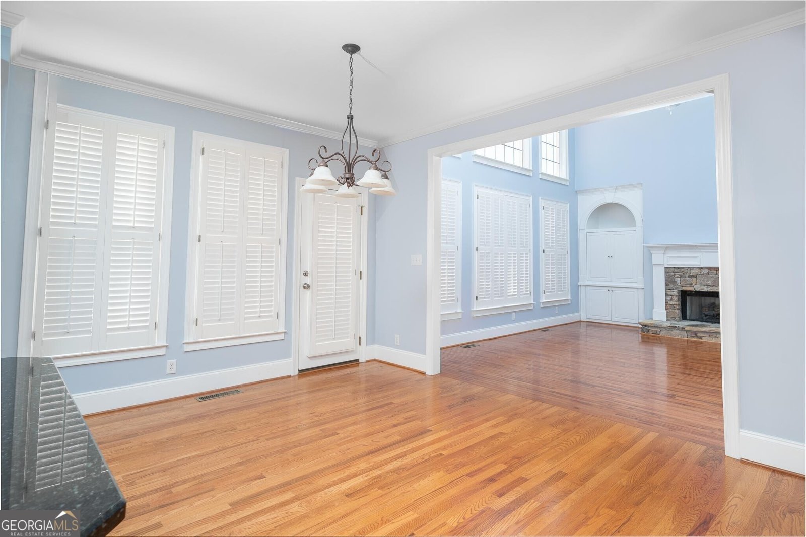 562 Grassmeade Way Snellville - 11