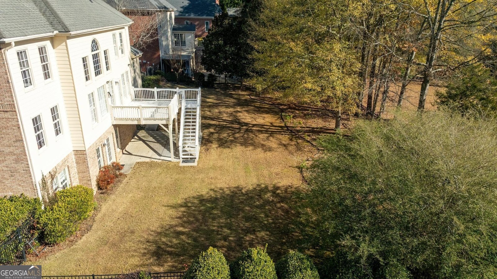 562 Grassmeade Way Snellville - 32