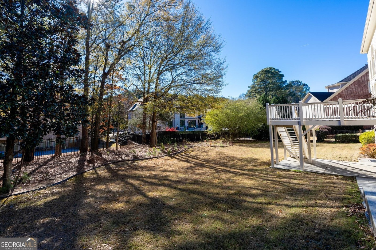 562 Grassmeade Way Snellville - 45
