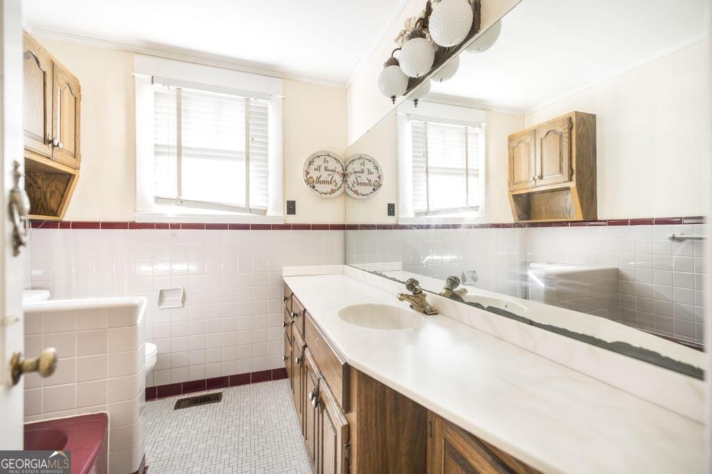 3733 Jeffersonville Road Macon - 25