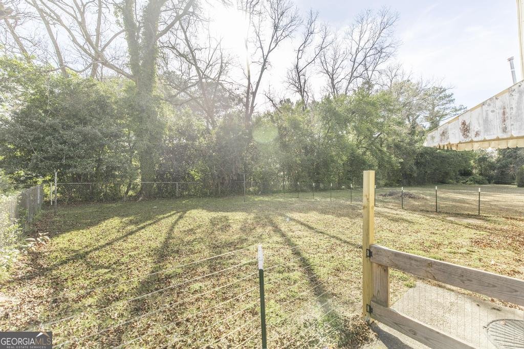 3733 Jeffersonville Road Macon - 43