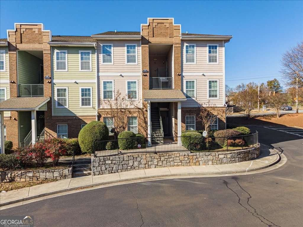 1752 Pryor Road Atlanta - 27