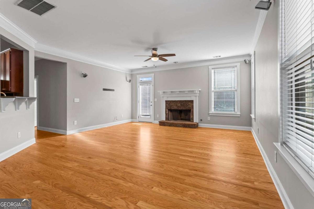 2043 Village Crest Drive Atlanta - 3