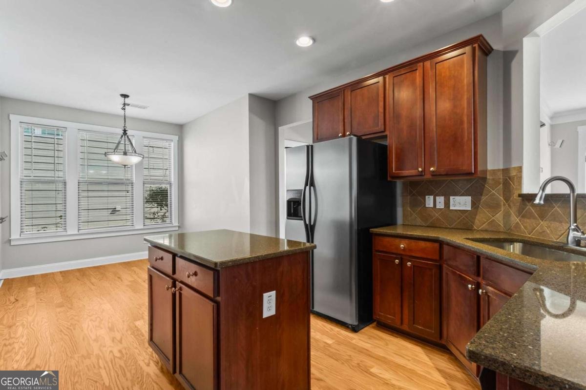 2043 Village Crest Drive Atlanta - 6