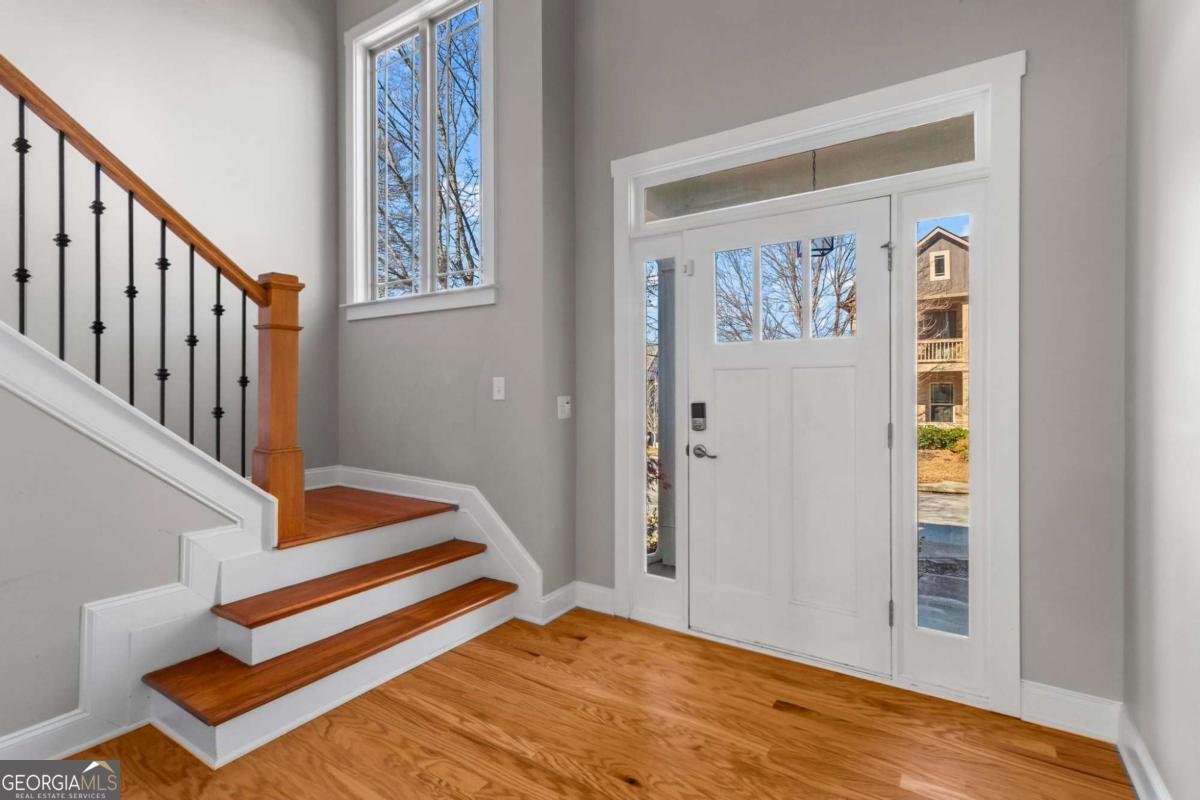 2043 Village Crest Drive Atlanta - 9