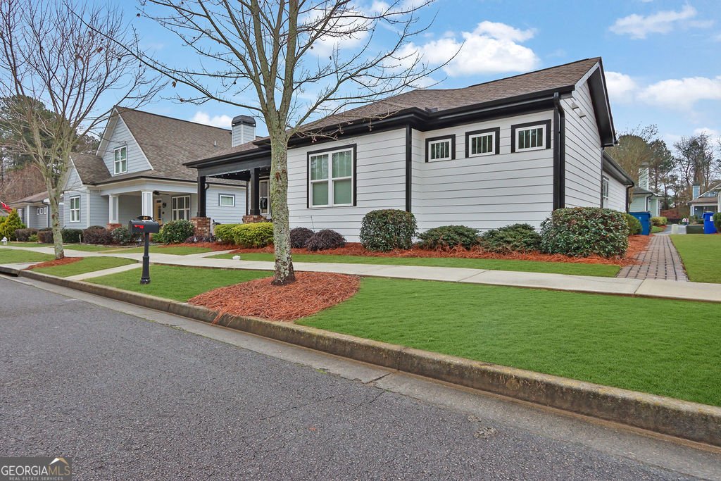 89 Mission Oak Drive Grayson - 2