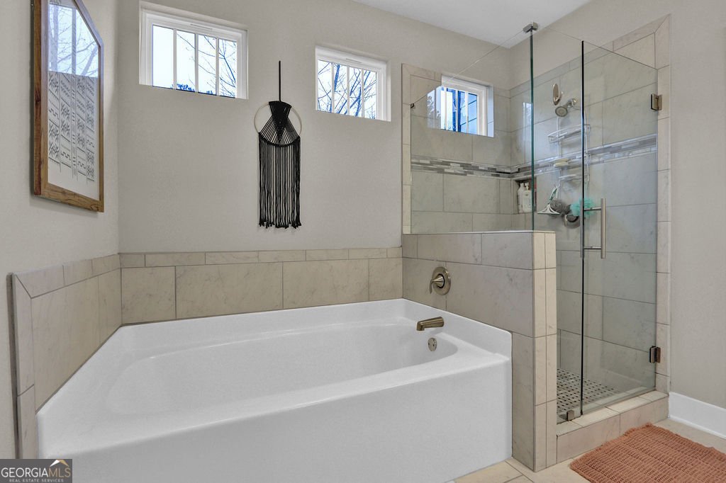 89 Mission Oak Drive Grayson - 24