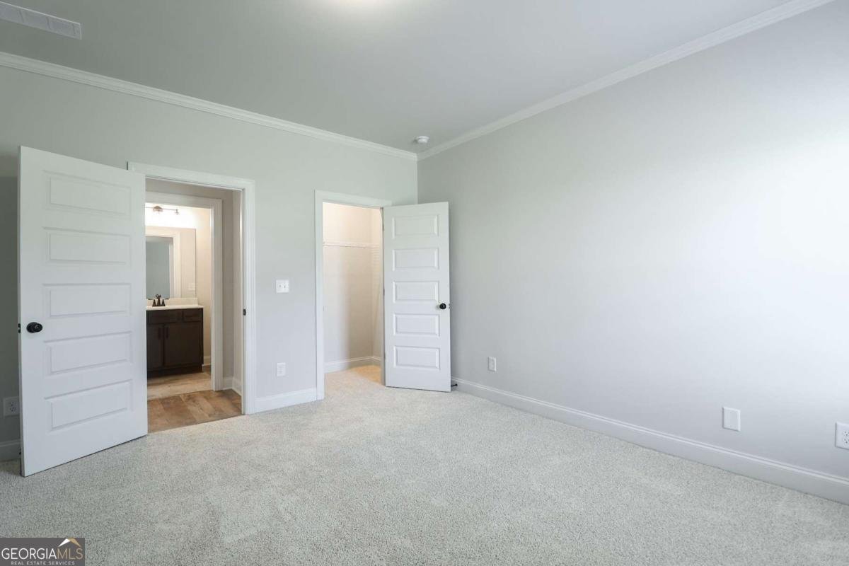 901 Calgary Court Winder - 12