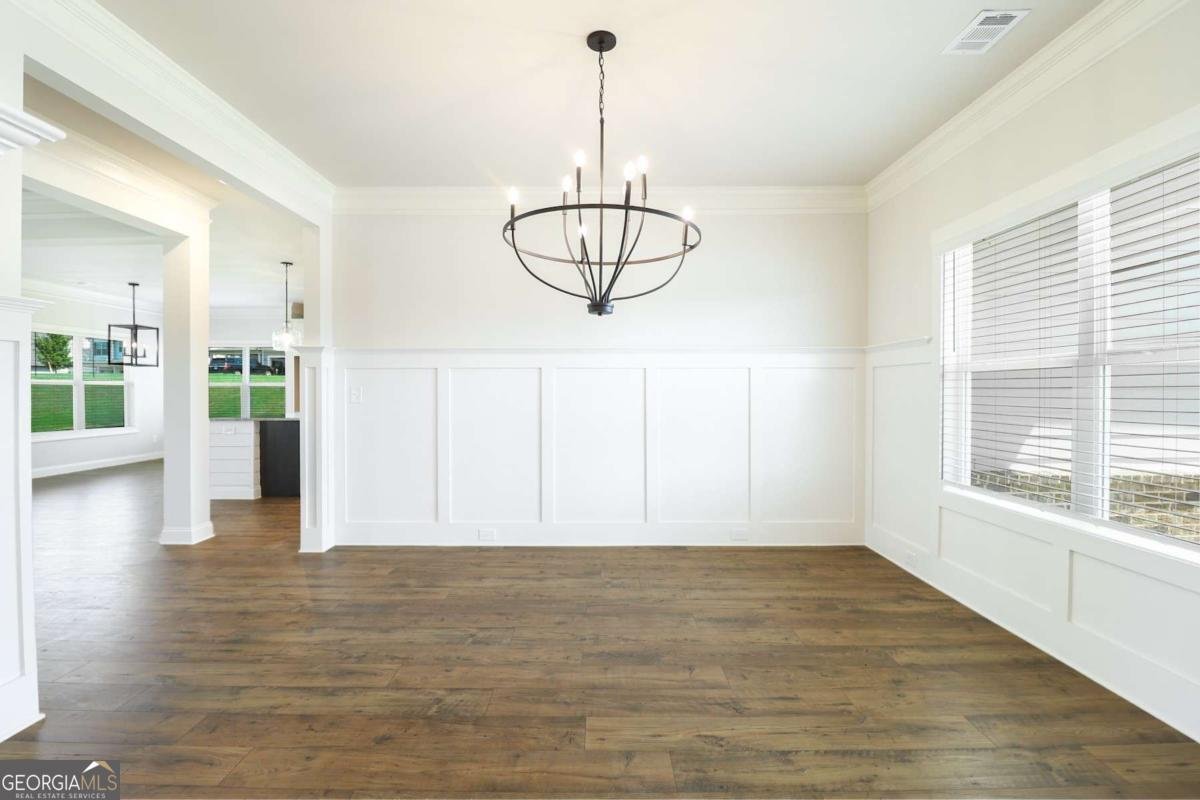 901 Calgary Court Winder - 5