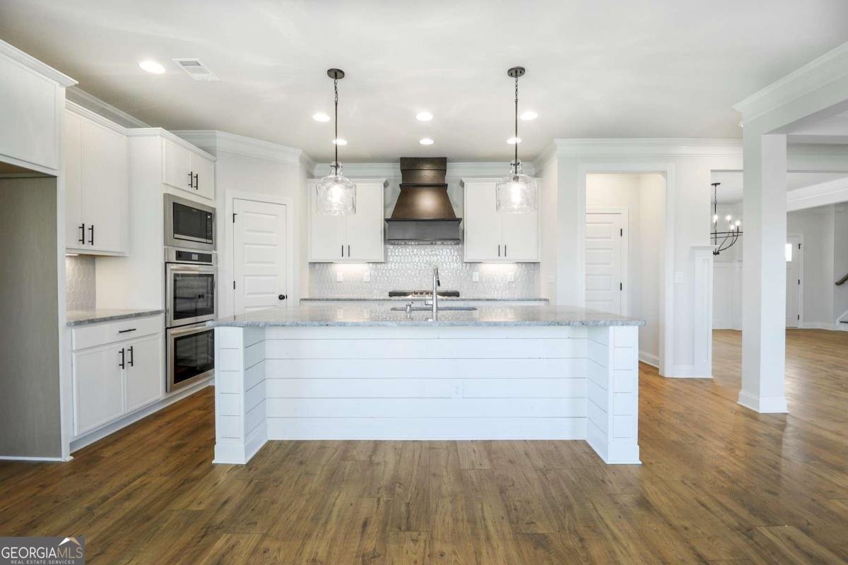 901 Calgary Court Winder - 9