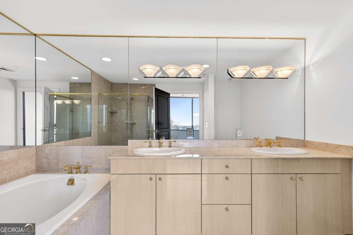 700 Park Regency Place Atlanta - 19