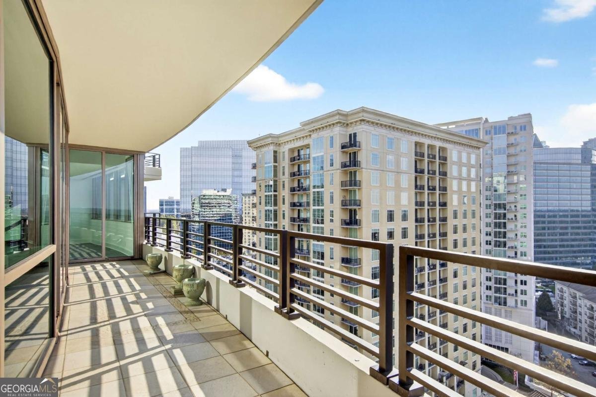 700 Park Regency Place Atlanta - 25