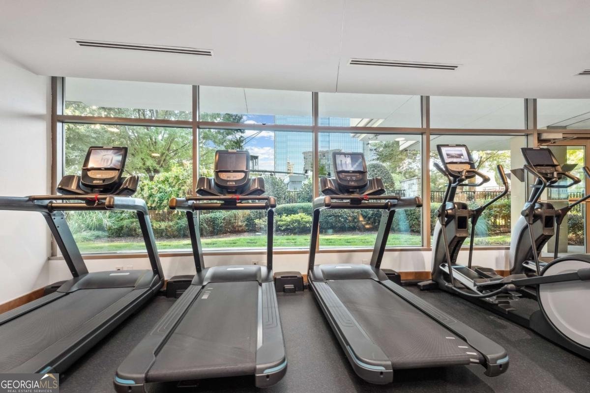 700 Park Regency Place Atlanta - 38