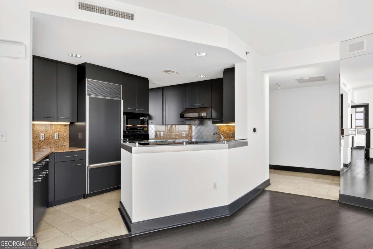 700 Park Regency Place Atlanta - 6