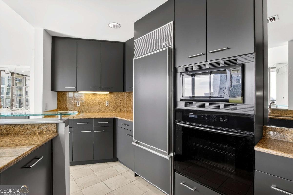 700 Park Regency Place Atlanta - 9