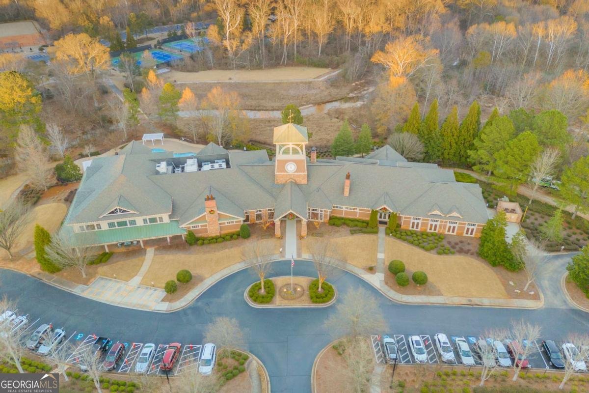 6116 Longleaf Drive Hoschton - 29