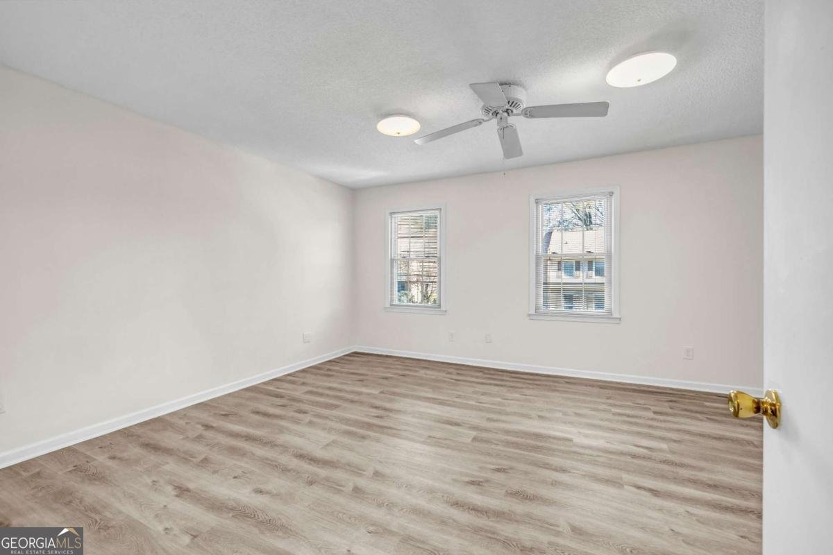 3403 Ashwood Lane Atlanta - 17