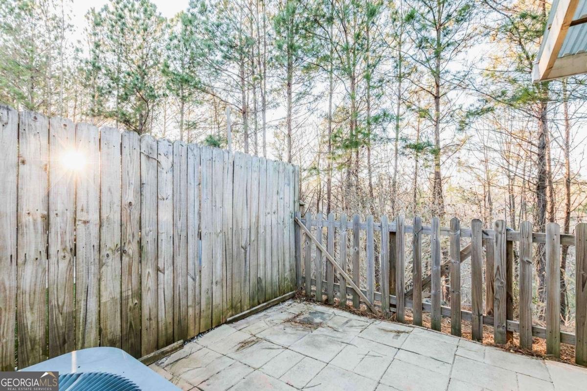 316 Pin Oak Avenue Woodstock - 23