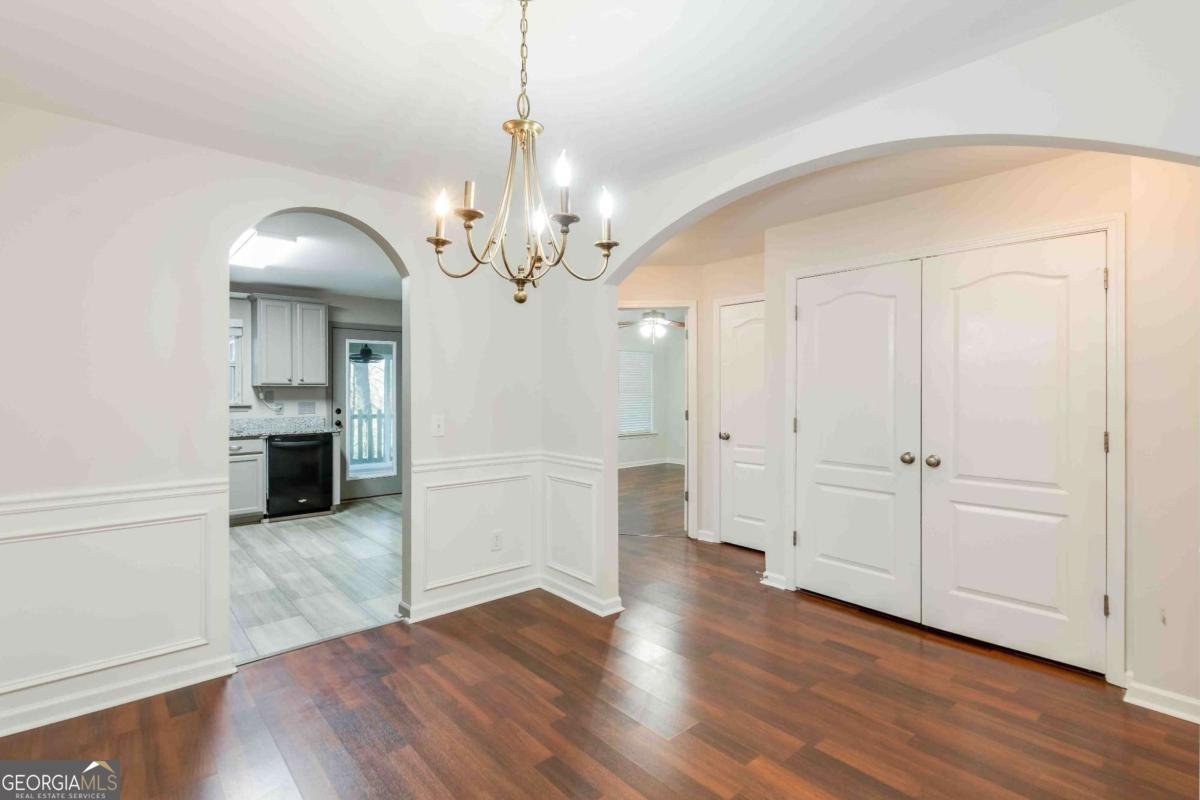 316 Pin Oak Avenue Woodstock - 6