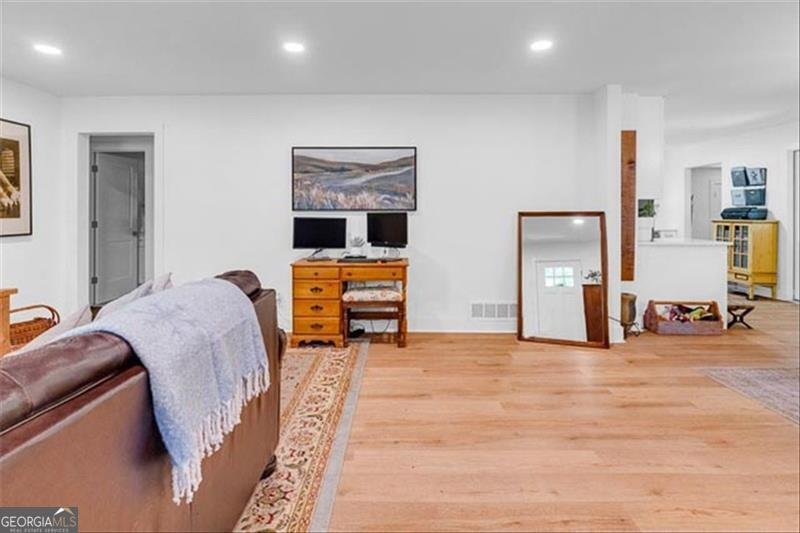 705 STEWART marietta - 5