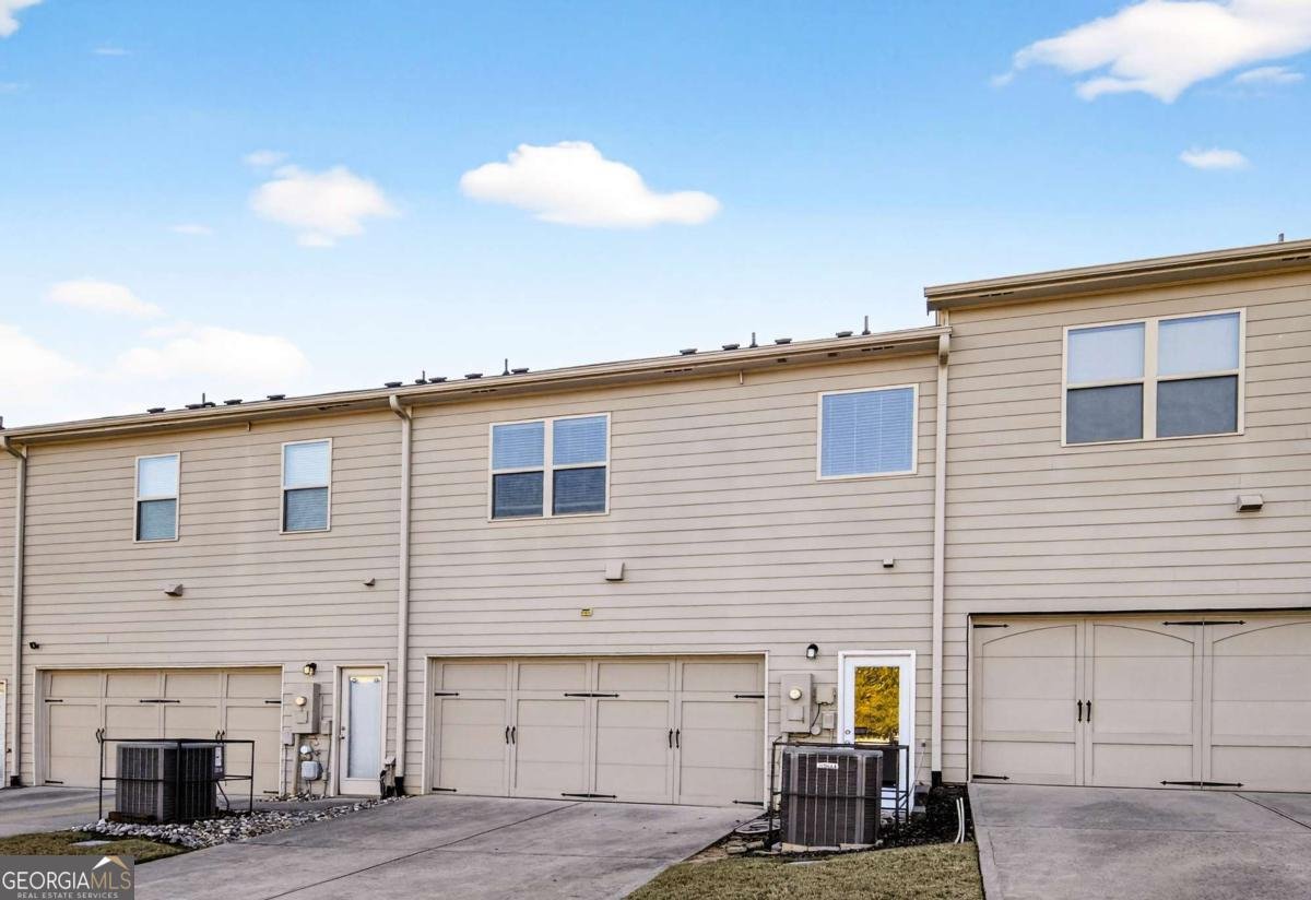 7789 Rutgers Circle Fairburn - 31