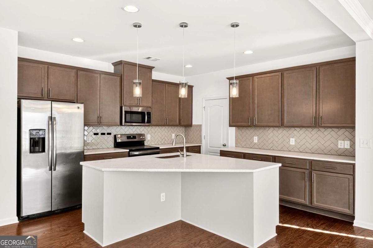 7789 Rutgers Circle Fairburn - 9