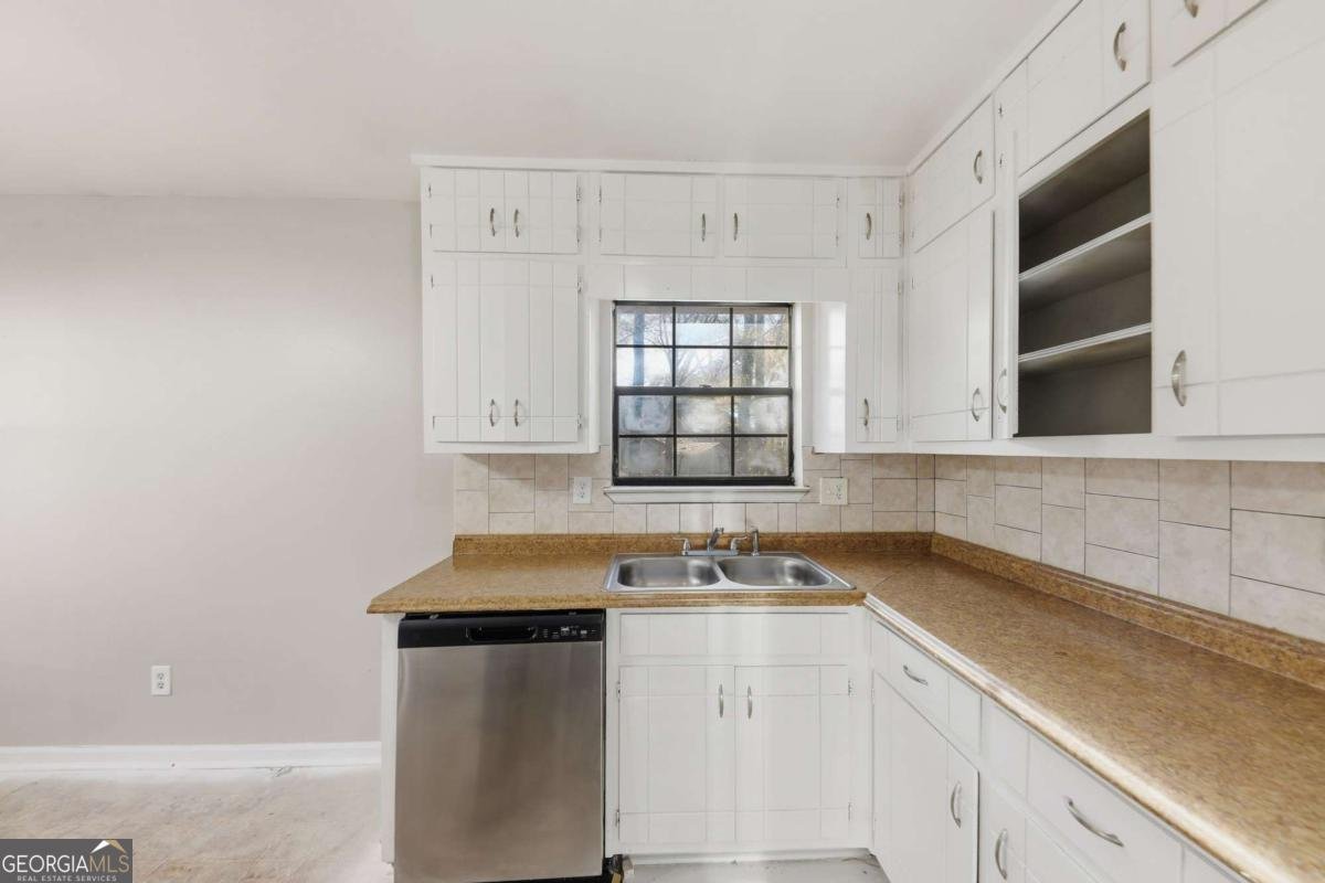 1038 River Bend Court Riverdale - 11