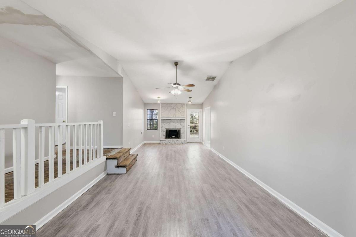 1038 River Bend Court Riverdale - 8