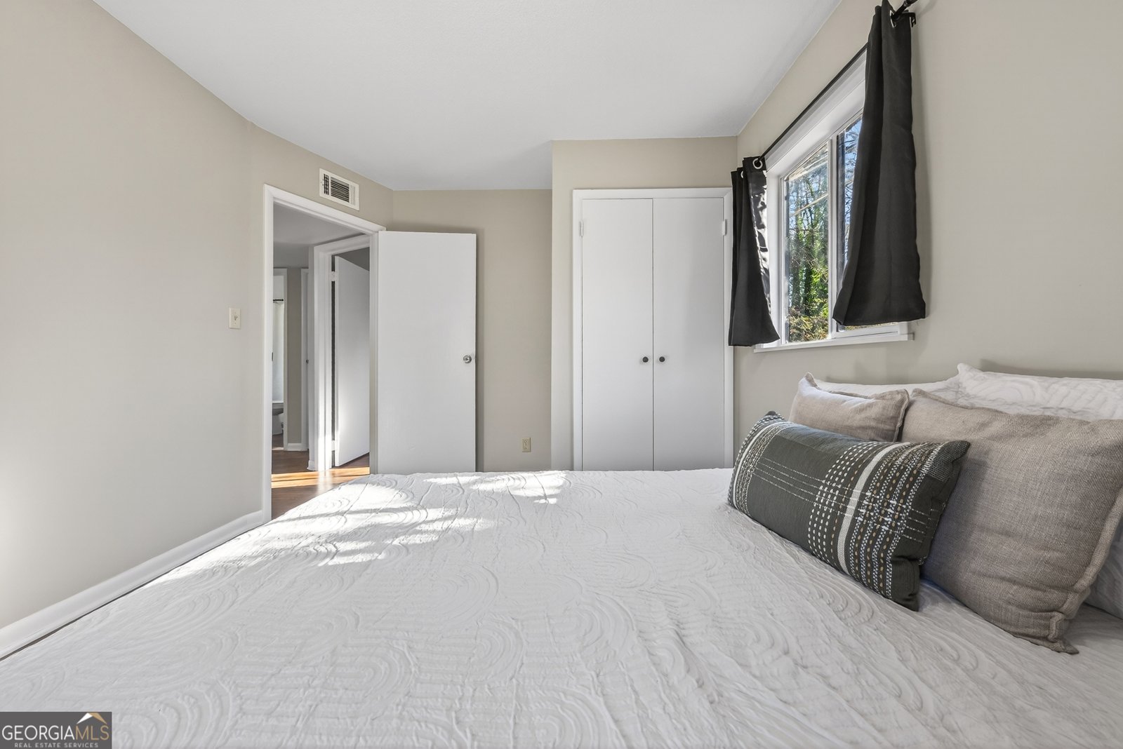 140 Merlin Drive Athens - 28