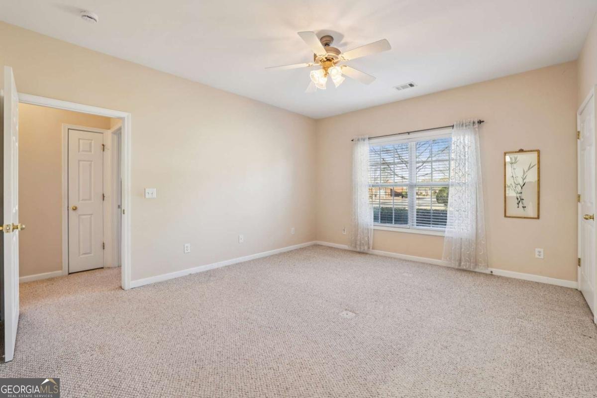 119 HOLIDAY Road Buford - 16