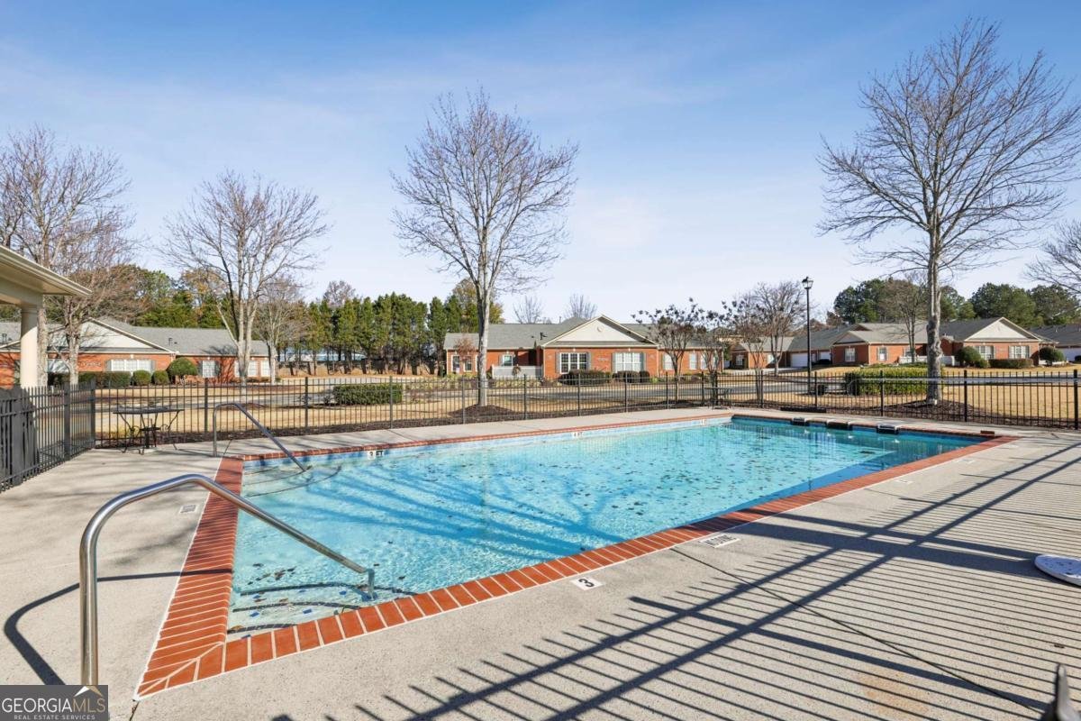 119 HOLIDAY Road Buford - 24