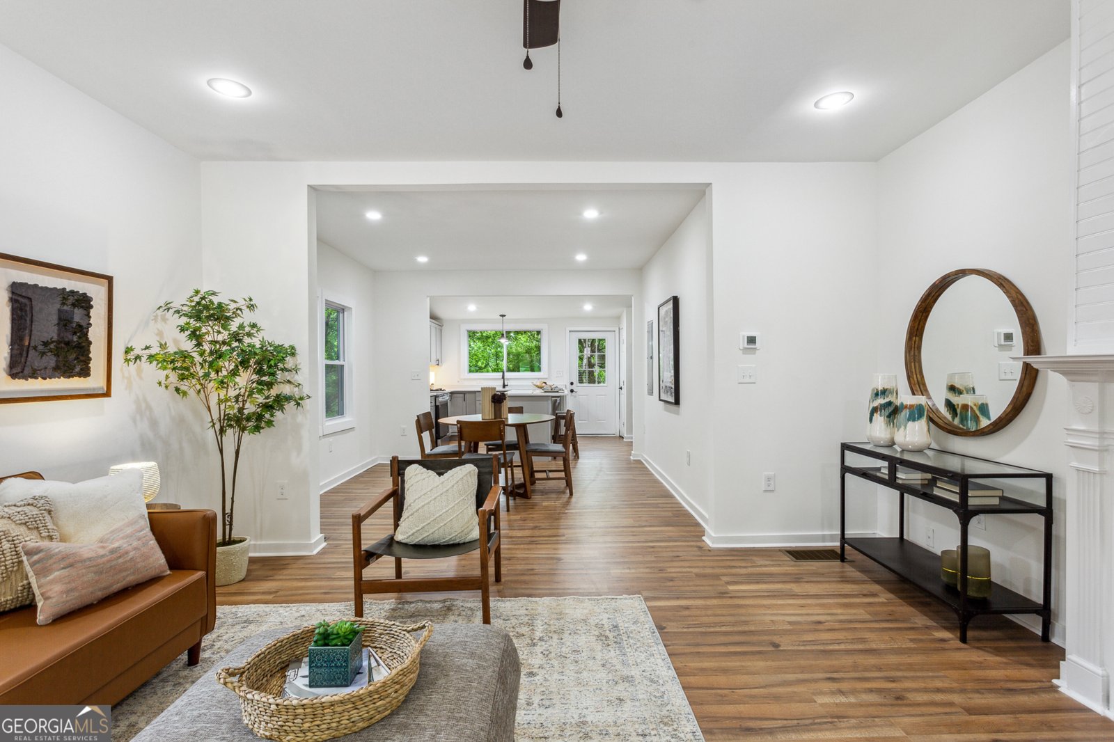 698 Garibaldi Street Atlanta - 5