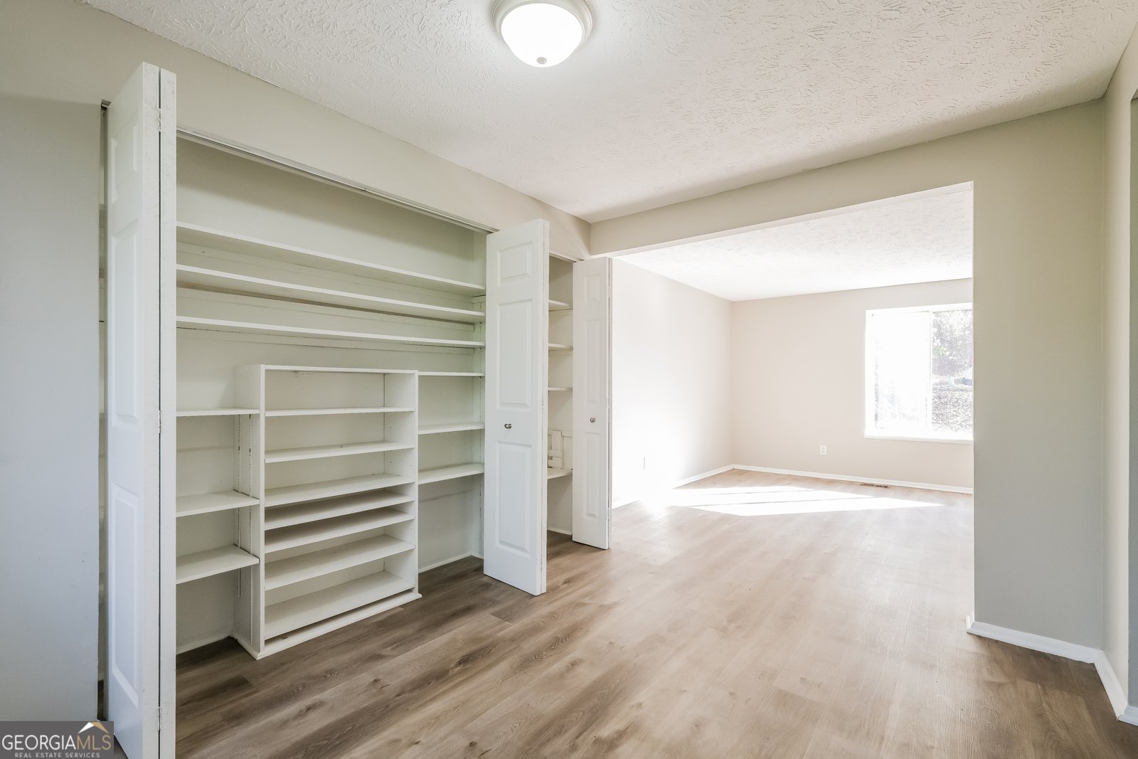 5200 Martins Crossing Road Stone Mountain - 5