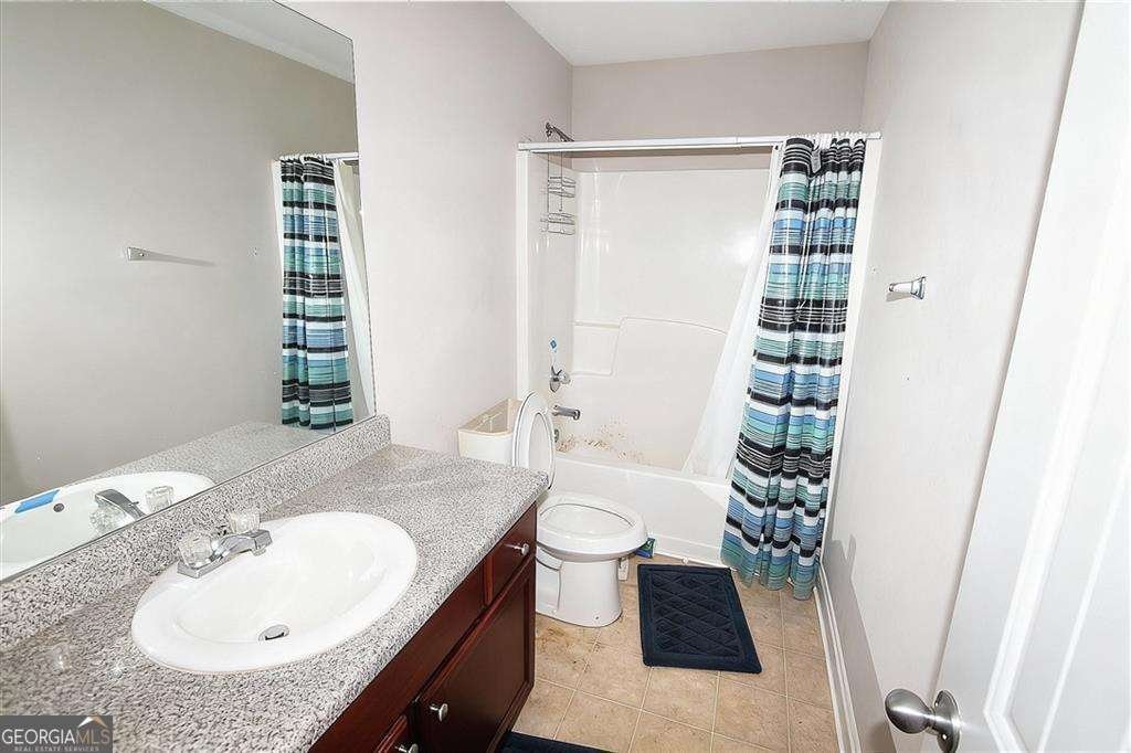 6940 Fayetteville Road Riverdale - 27