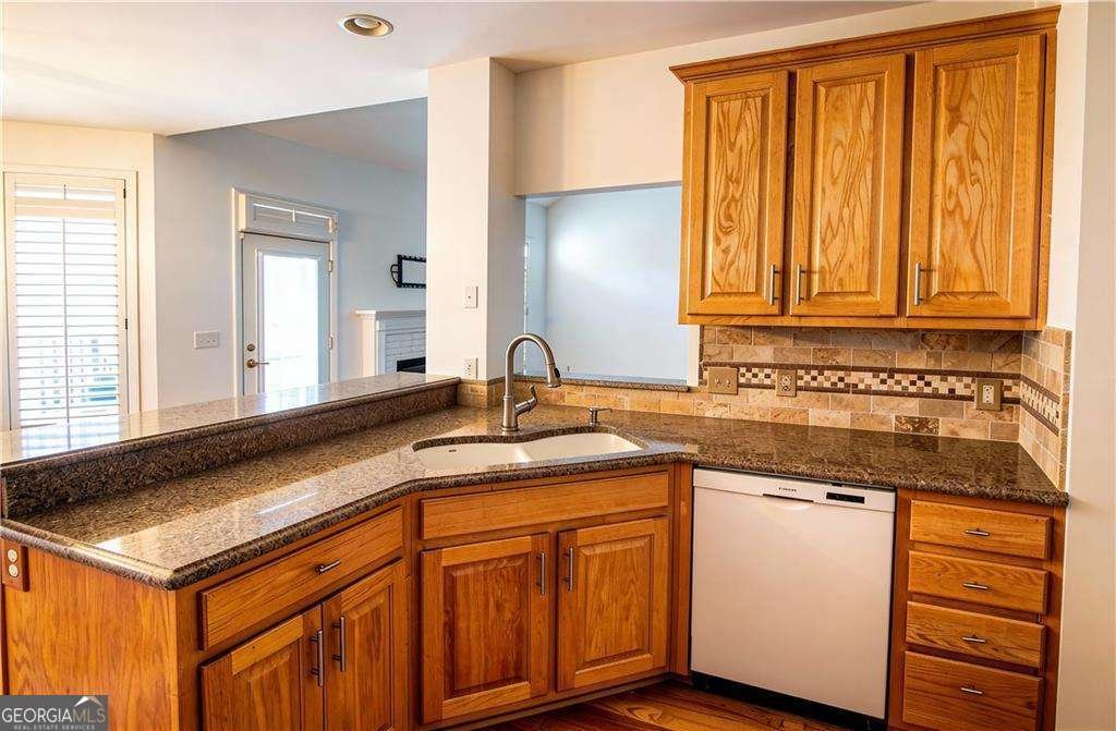 4275 Rosestone Court Douglasville - 16