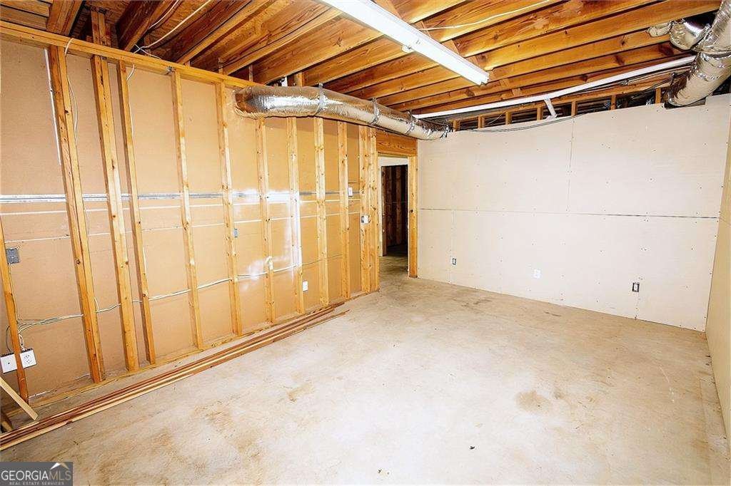 4275 Rosestone Court Douglasville - 34