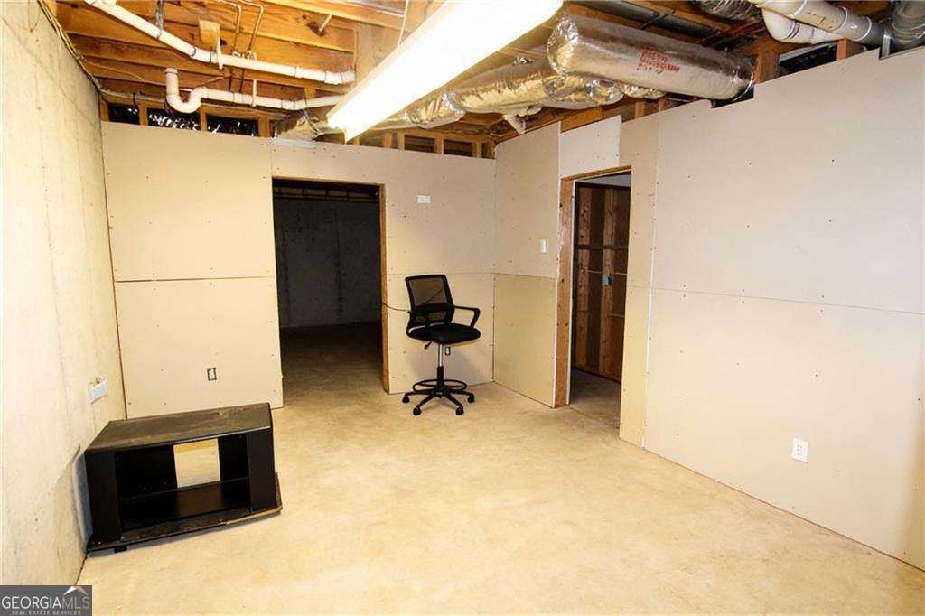 4275 Rosestone Court Douglasville - 37