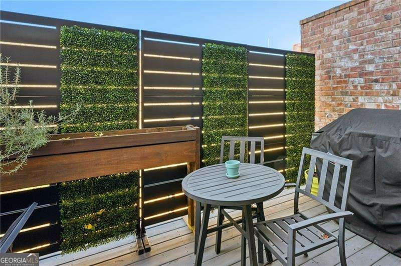 256 Castleberry Station Drive Atlanta - 16