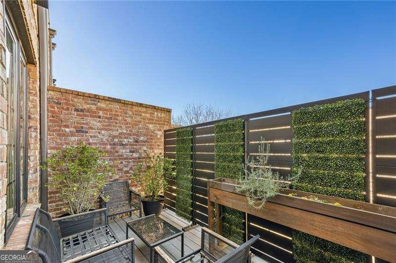 256 Castleberry Station Drive Atlanta - 17