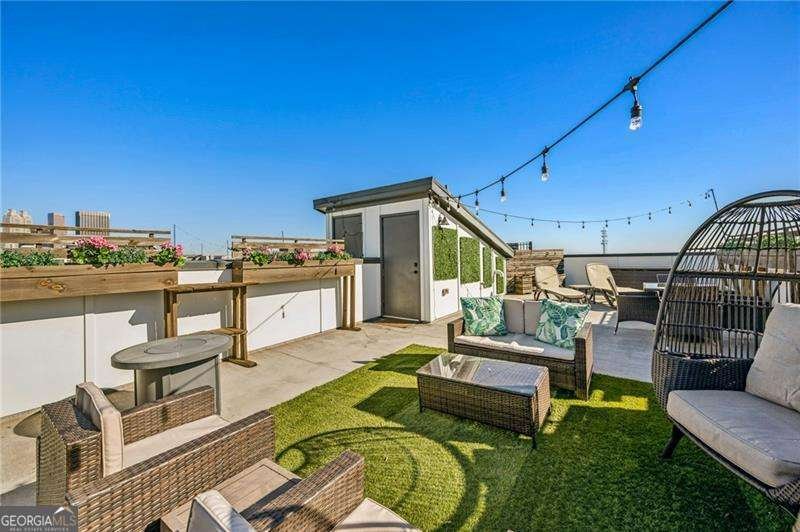 256 Castleberry Station Drive Atlanta - 33